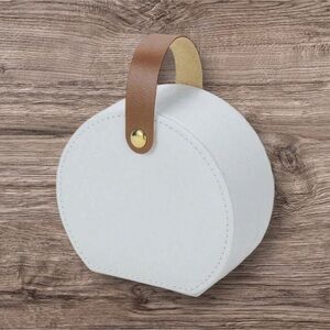 New 1 piece portable jewelry case in the color white. Jewelry not included